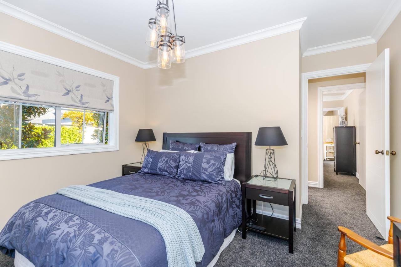 Sweet Magnolia 1 Or 2 Bedroom Suite St Kilda Cambridge With Complimentary Continental Breakfast エクステリア 写真